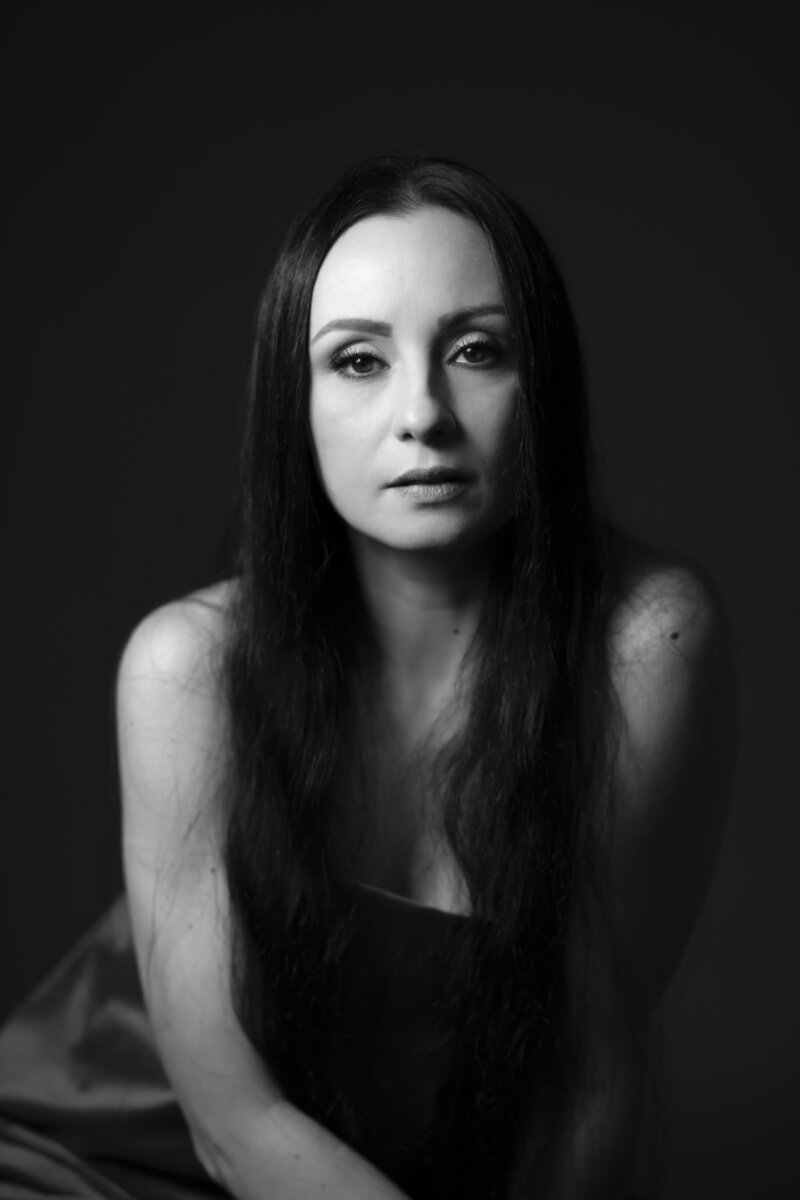 PORTRAITS - CINZIA TOSCANO