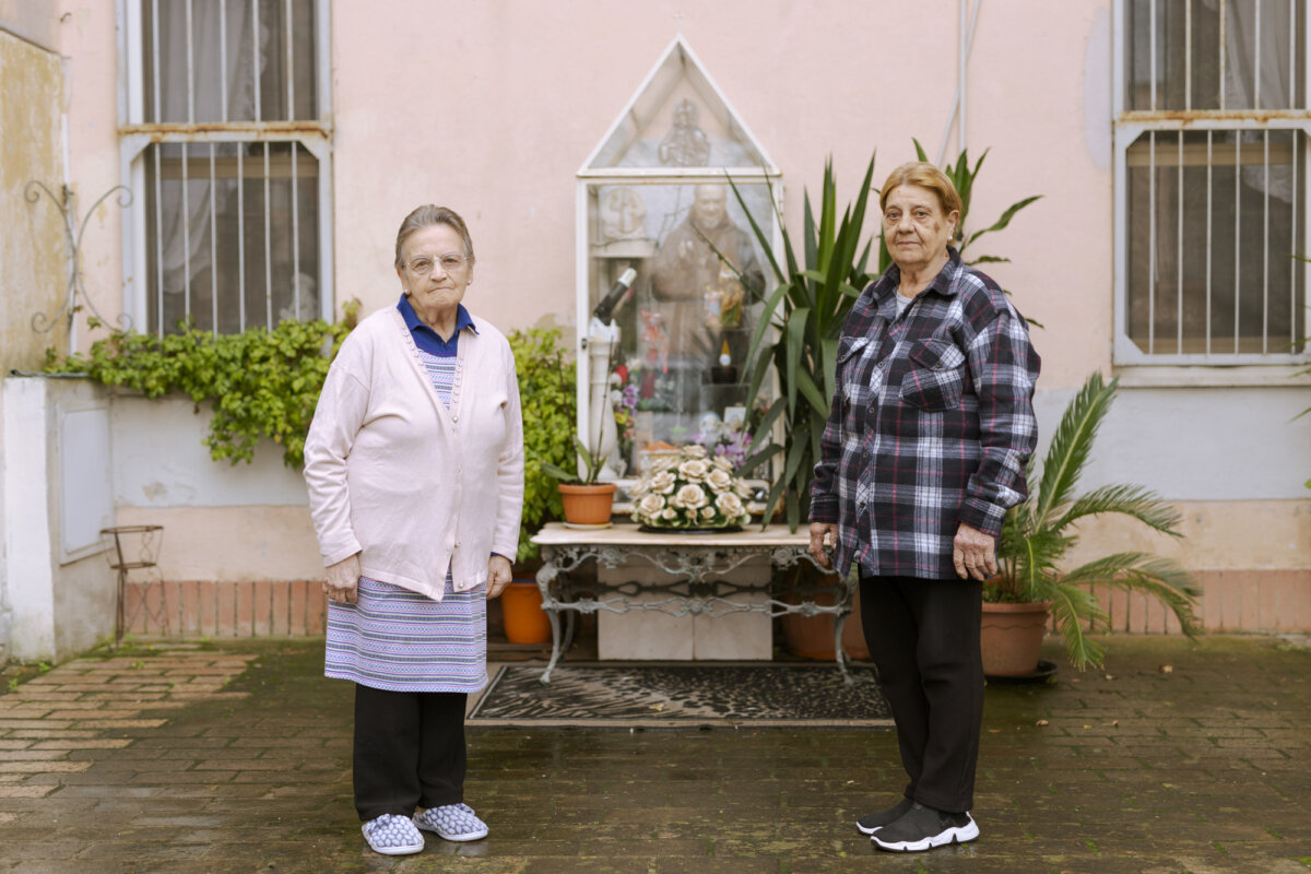 VIA TRENTO - CINZIA TOSCANO